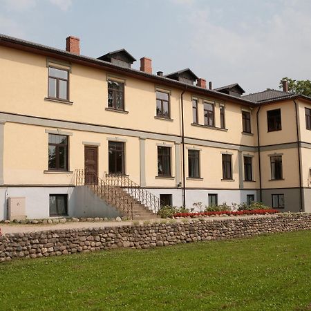 Hotel Grasu Pils Cesvaine Exterior photo